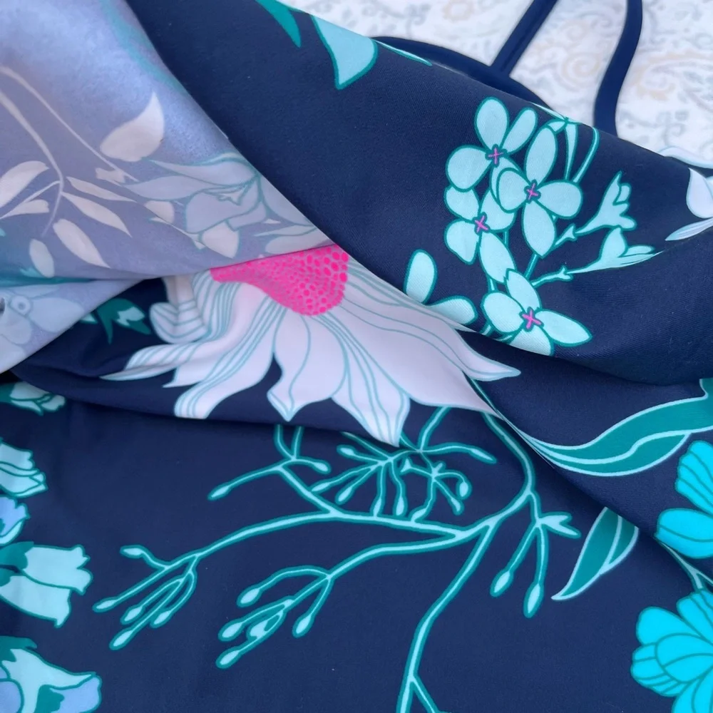 Kanu Surf this chic tropical